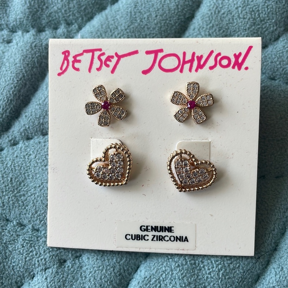 Betsey Johnson Earring Pair of 2
